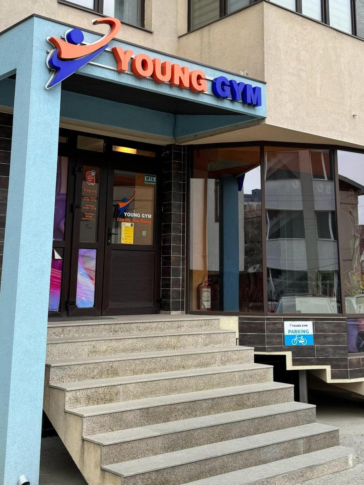 Luxury Young Residence ヤシ エクステリア 写真