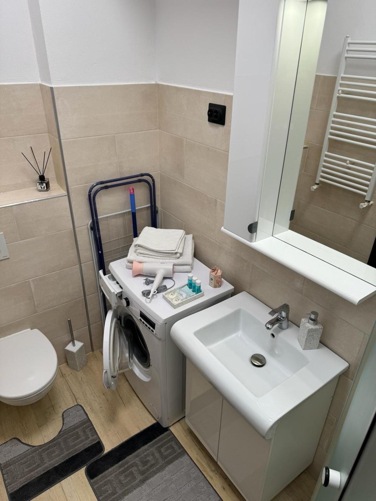 Luxury Young Residence ヤシ エクステリア 写真